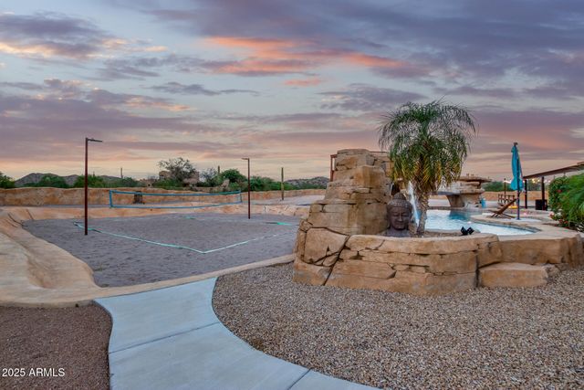 27213 N BRENNER PASS Road, San Tan Valley, AZ 85144