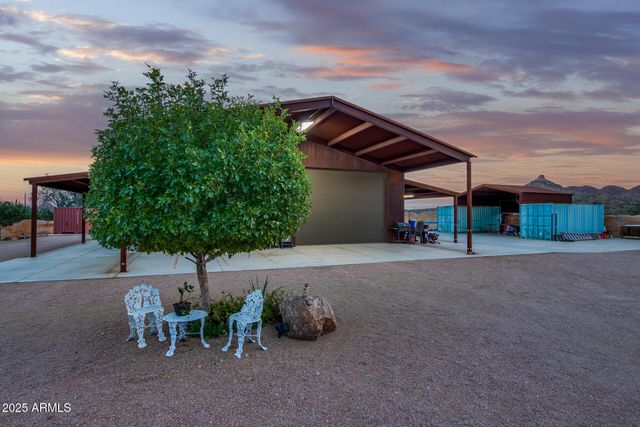 27213 N BRENNER PASS Road, San Tan Valley, AZ 85144