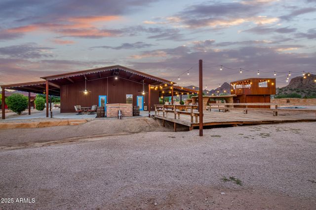 27213 N BRENNER PASS Road, San Tan Valley, AZ 85144