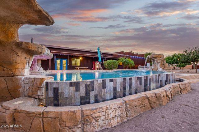 27213 N BRENNER PASS Road, San Tan Valley, AZ 85144