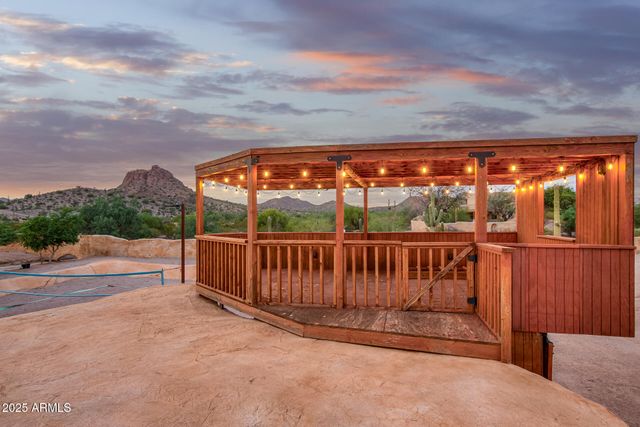 27213 N BRENNER PASS Road, San Tan Valley, AZ 85144