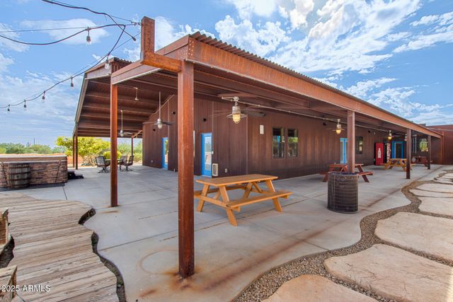 27213 N BRENNER PASS Road, San Tan Valley, AZ 85144