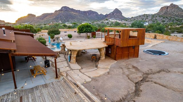 27213 N BRENNER PASS Road, San Tan Valley, AZ 85144