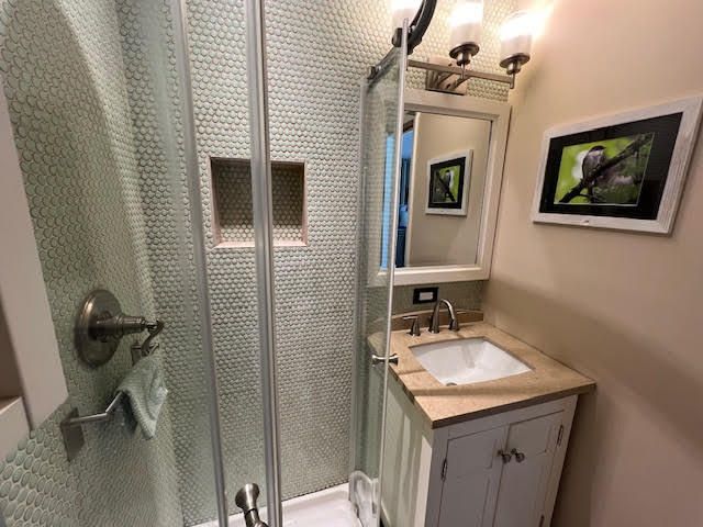 1533 Dempster Street, Evanston, IL 60201