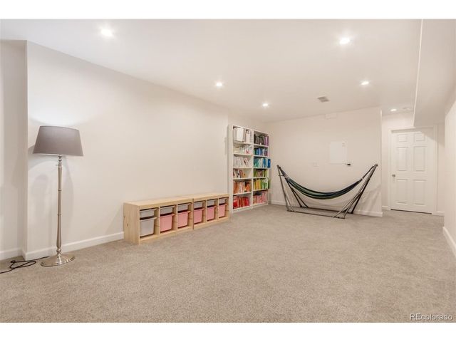 7153 Othello St, Castle Pines, CO 80108