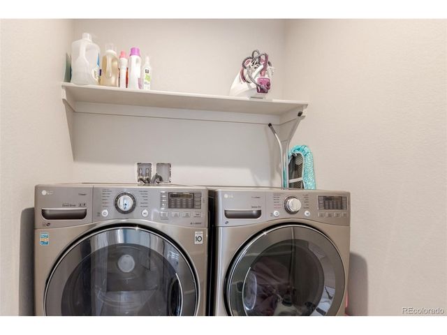 7153 Othello St, Castle Pines, CO 80108