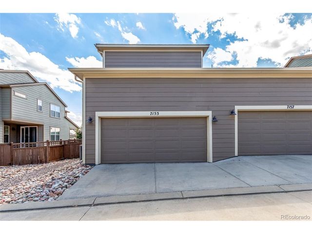 7153 Othello St, Castle Pines, CO 80108