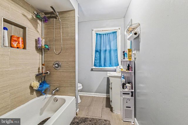 511 N BLACK HORSE PIKE, Runnemede, NJ 08078