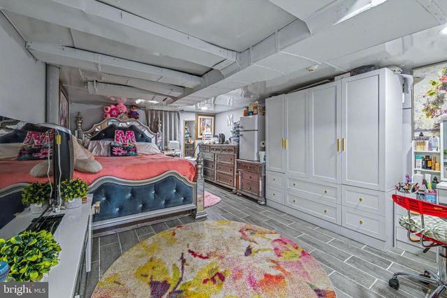 511 N BLACK HORSE PIKE, Runnemede, NJ 08078