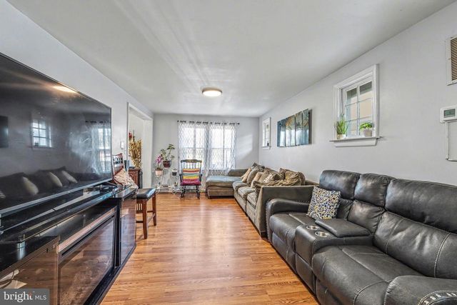 511 N BLACK HORSE PIKE, Runnemede, NJ 08078