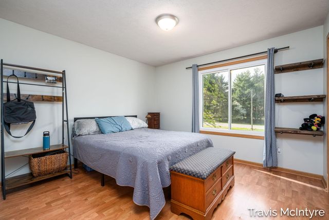 75 Cleveland Street E, Coopersville, MI 49404