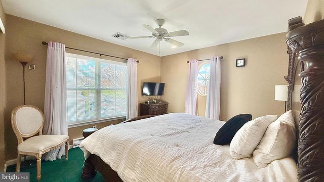 201 W HAMILTON ST, Chalfont, PA 18914