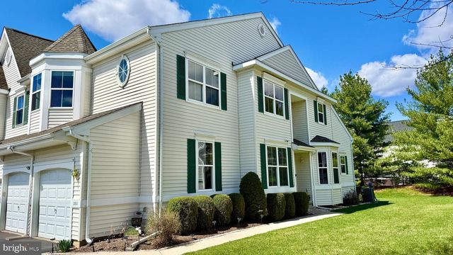 201 W HAMILTON ST, Chalfont, PA 18914