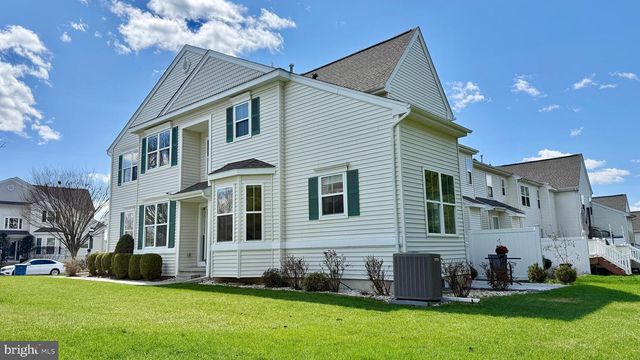 201 W HAMILTON ST, Chalfont, PA 18914