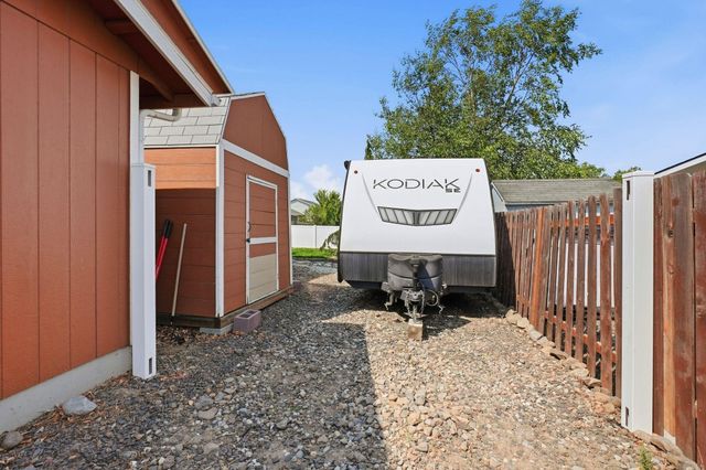 6524 South West Terrace Dr, Cheney, WA 99004