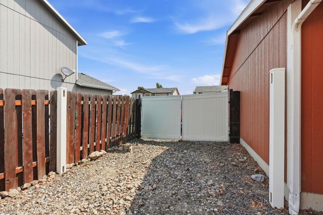 6524 South West Terrace Dr, Cheney, WA 99004