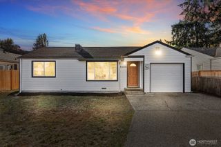 1208 Violet Meadow St S, Tacoma, WA 98444