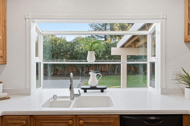 716 Sussex Place, Milpitas, CA 95035