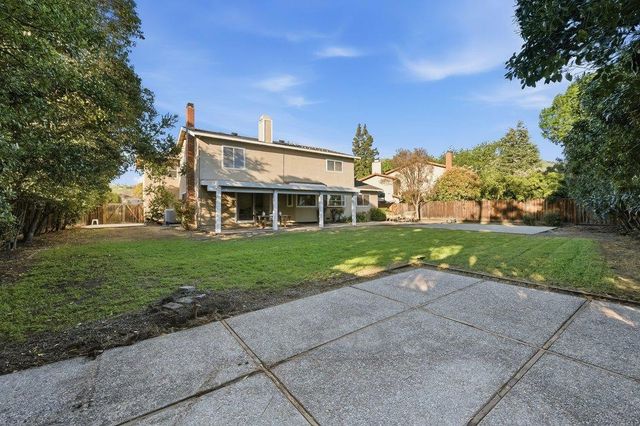 716 Sussex Place, Milpitas, CA 95035