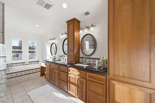 716 Sussex Place, Milpitas, CA 95035