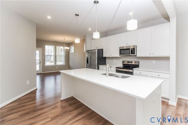 7753 Leeds Castle Ln, New Kent, VA 23124