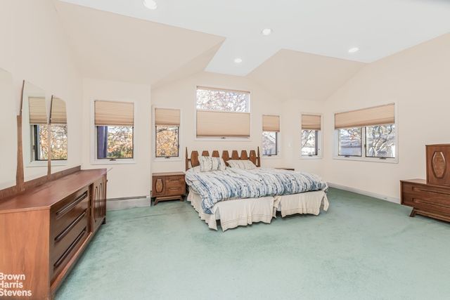 617 W 227TH Street, New York City, NY 10463