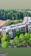 1800 Clairmont Lake A610, Decatur, GA 30033