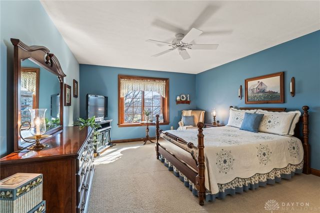 807 Claymore Court, Tipp City, OH 45371