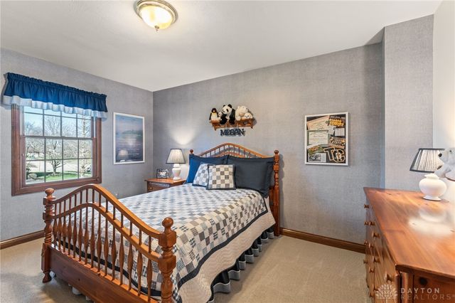 807 Claymore Court, Tipp City, OH 45371