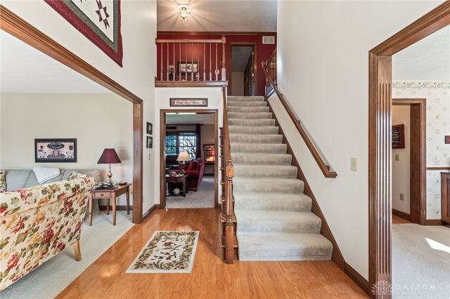 807 Claymore Court, Tipp City, OH 45371