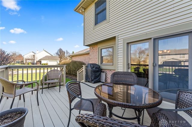 807 Claymore Court, Tipp City, OH 45371