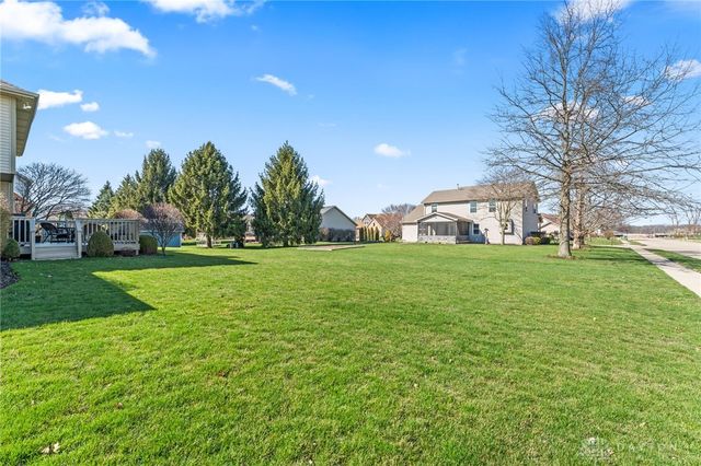 807 Claymore Court, Tipp City, OH 45371