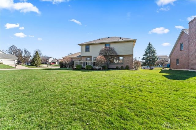 807 Claymore Court, Tipp City, OH 45371