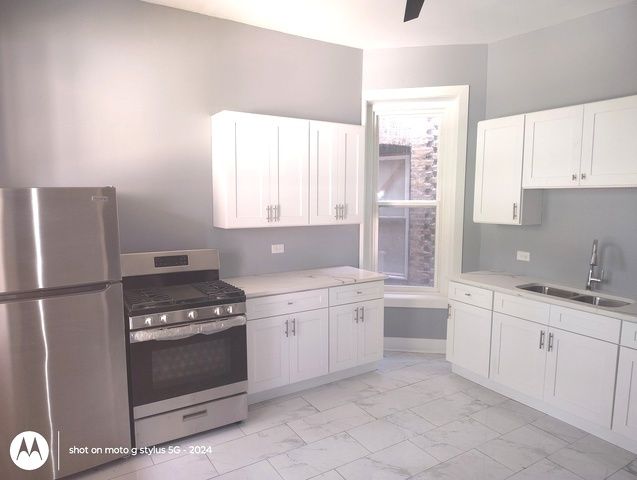 1661 S Homan Avenue, Chicago, IL 60623