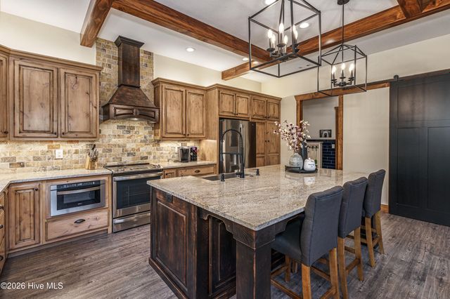 1198 Nature Valley Trail, Murphy, NC 28906