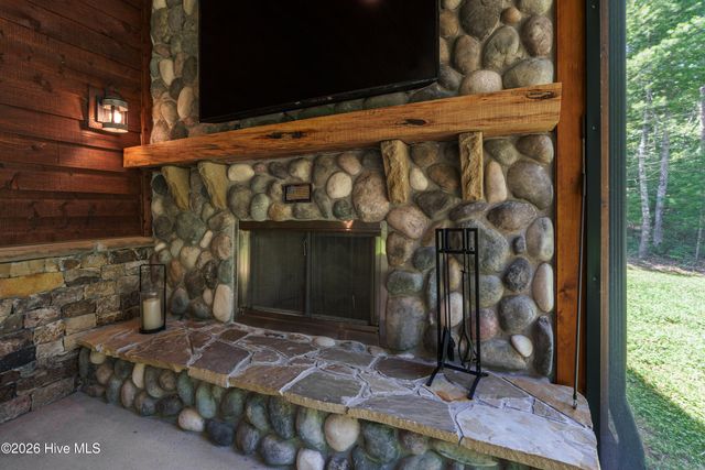 1198 Nature Valley Trail, Murphy, NC 28906