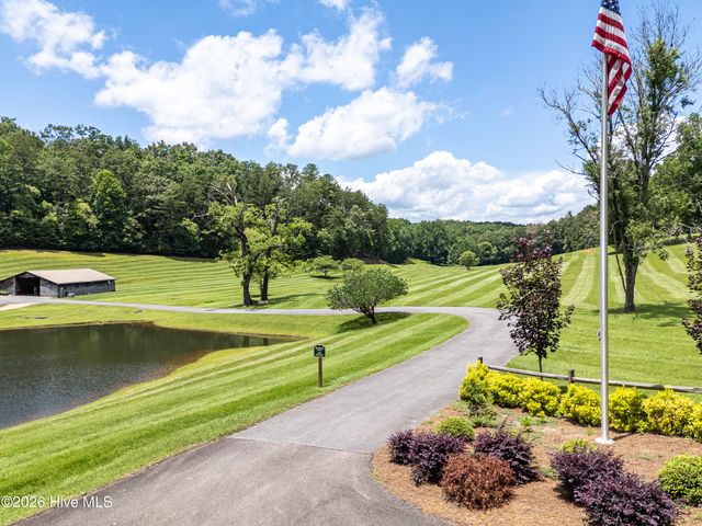 1198 Nature Valley Trail, Murphy, NC 28906