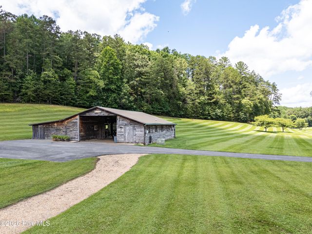 1198 Nature Valley Trail, Murphy, NC 28906