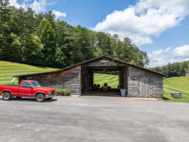 1198 Nature Valley Trail, Murphy, NC 28906