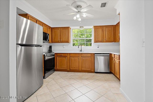 5201 ATLANTIC Boulevard 141, Jacksonville, FL 32207