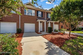 1515 LANDAU Road, Jacksonville, FL 32225