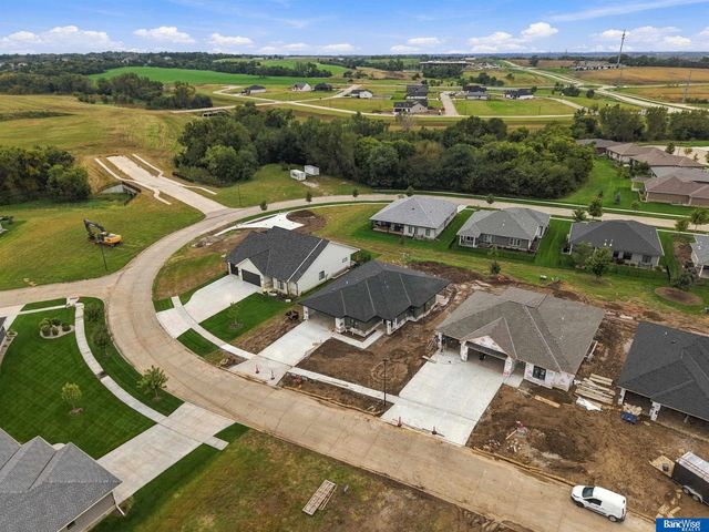 4121 Carnation Drive, Lincoln, NE 68865