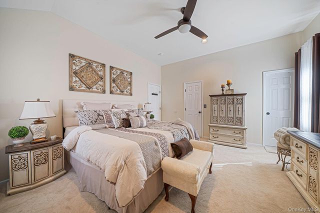 50 Violet Road, Rocky Point, NY 11778