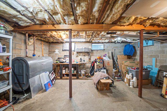 50 Violet Road, Rocky Point, NY 11778