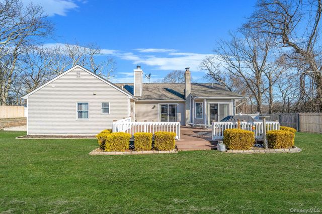 50 Violet Road, Rocky Point, NY 11778