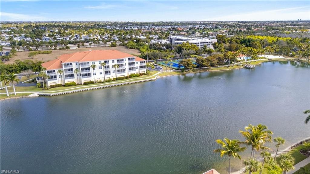 20011 Sanibel View CIR 206, FORT MYERS, FL 33908 — exterior