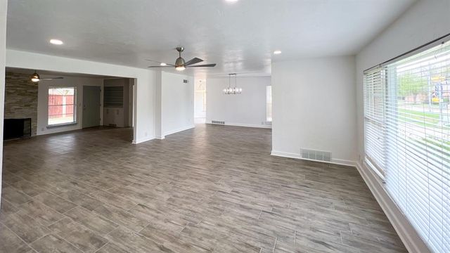 3101 Venice Boulevard, Oklahoma City, OK 73112
