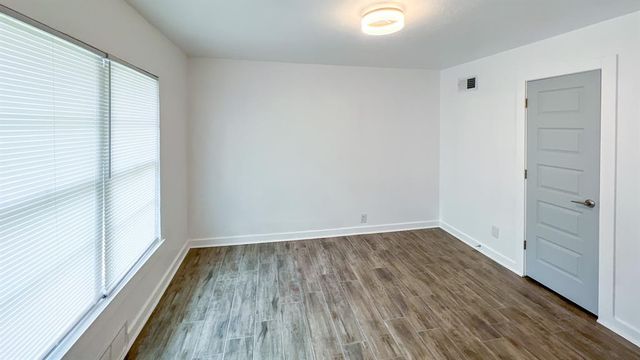 3101 Venice Boulevard, Oklahoma City, OK 73112