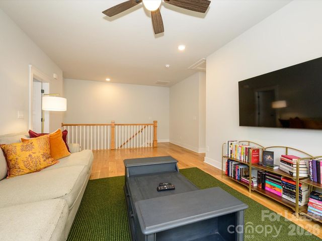 1217 Drummond Avenue, Charlotte, NC 28205