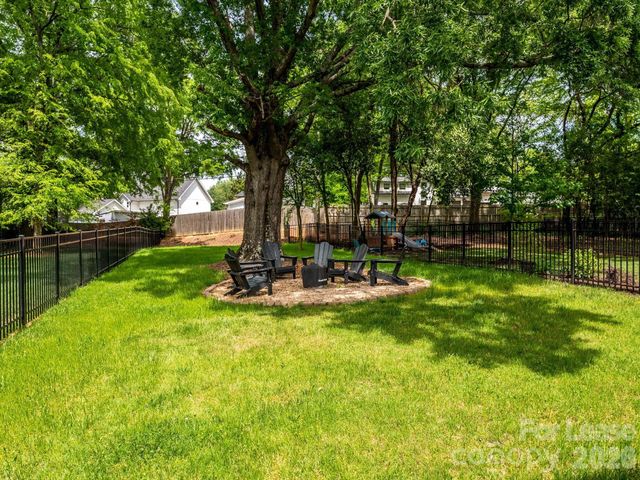 1217 Drummond Avenue, Charlotte, NC 28205